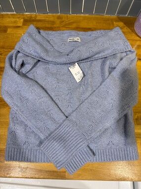 Hollister SUPER Soft Knit Off-Shoulder Sweater in Light Lavender